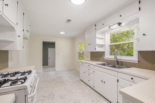 301 Michael Street, Springdale, AR 72764