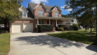 2320 Pierce LN, Virginia Beach, VA 23453
