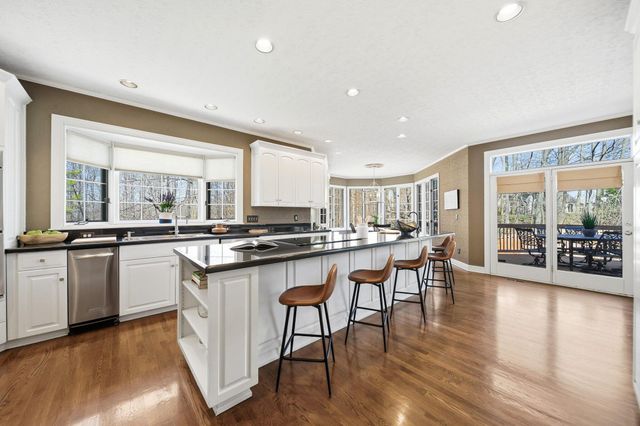 4876 Paddington Way, Powell, OH 43065