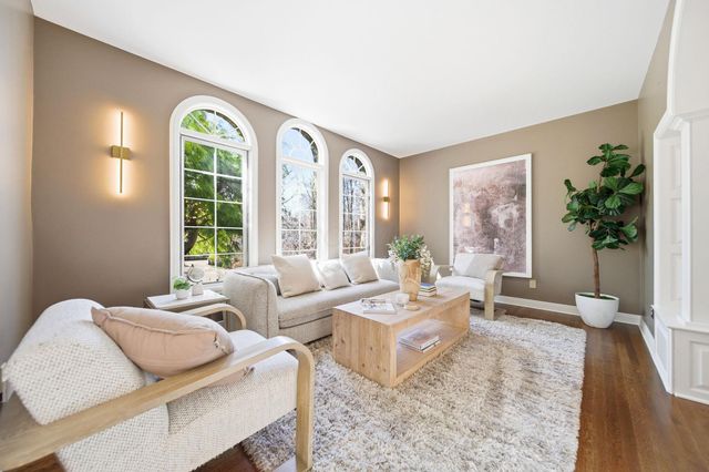 4876 Paddington Way, Powell, OH 43065