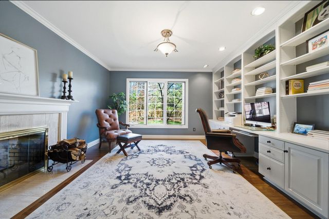 4876 Paddington Way, Powell, OH 43065