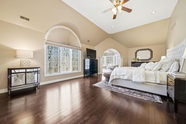 4876 Paddington Way, Powell, OH 43065