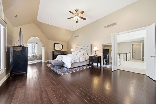 4876 Paddington Way, Powell, OH 43065