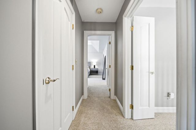 4876 Paddington Way, Powell, OH 43065