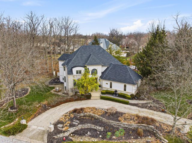 4876 Paddington Way, Powell, OH 43065