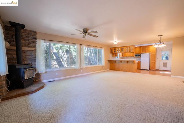 18070 Pipit CT, Twain Harte, CA 95383