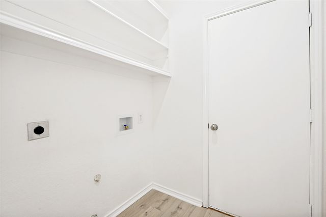 4033 Brazos Drive, Carrollton, TX 75007