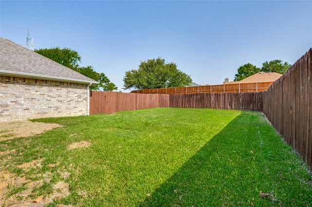 4033 Brazos Drive, Carrollton, TX 75007