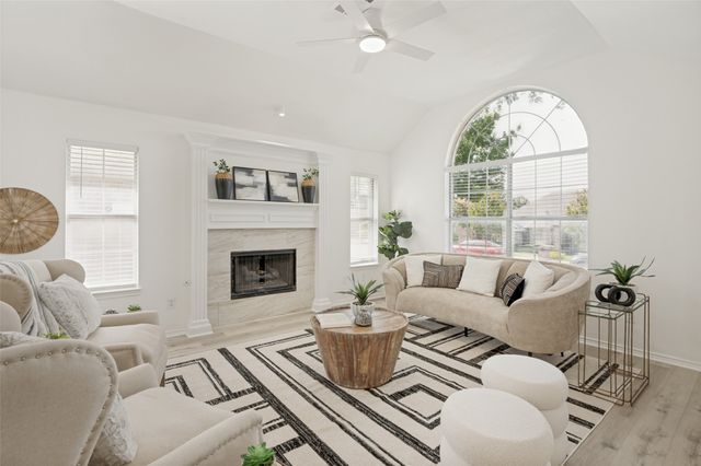4033 Brazos Drive, Carrollton, TX 75007