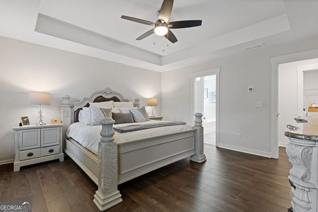 1807 weatherbrook Circle, Lawrenceville, GA 30043