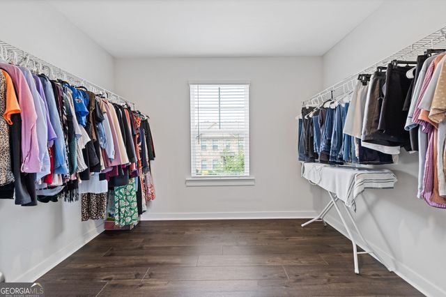 1807 weatherbrook Circle, Lawrenceville, GA 30043