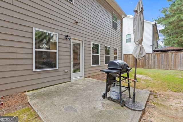 1807 weatherbrook Circle, Lawrenceville, GA 30043