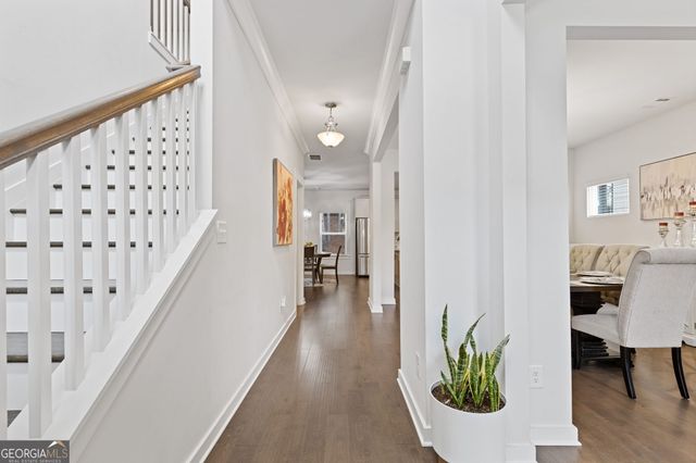 1807 weatherbrook Circle, Lawrenceville, GA 30043