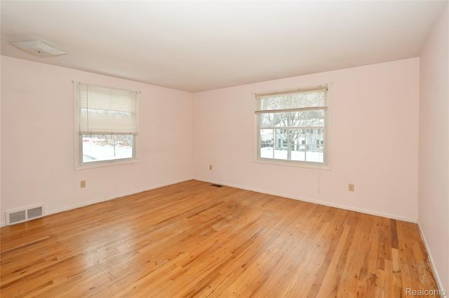 488 Bryn Mawr Street, Birmingham, MI 48009