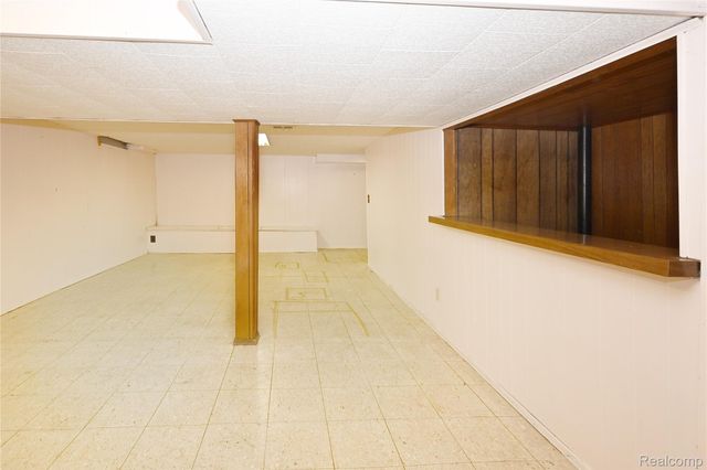 488 Bryn Mawr Street, Birmingham, MI 48009