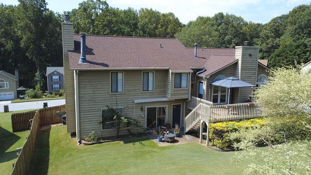 2067 York River Way, Suwanee, GA 30024