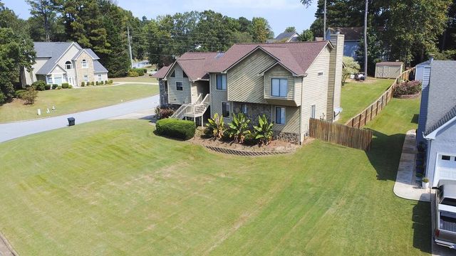 2067 York River Way, Suwanee, GA 30024