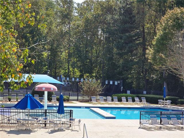 2067 York River Way, Suwanee, GA 30024