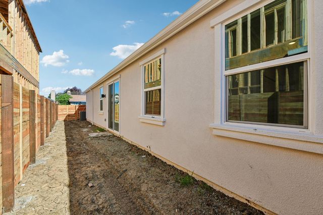 6441 Ventris Walk, Sacramento, CA 95823