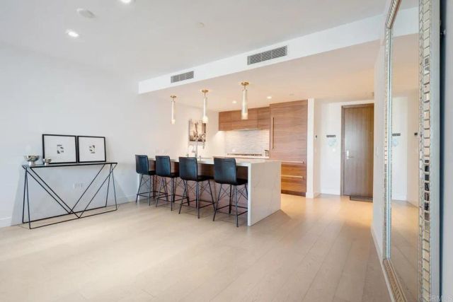 888 W E Street 306, San Diego, CA 92101