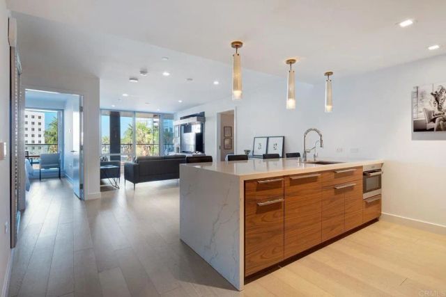 888 W E Street 306, San Diego, CA 92101
