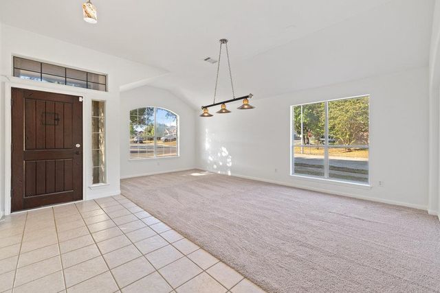 305 Plumbago DR, Pflugerville, TX 78660