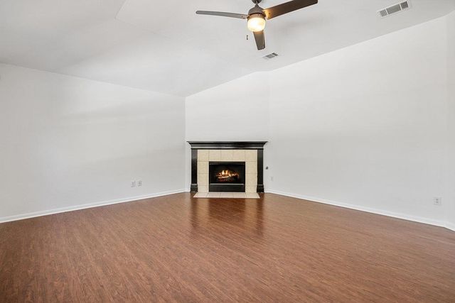 305 Plumbago DR, Pflugerville, TX 78660