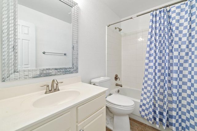 305 Plumbago DR, Pflugerville, TX 78660