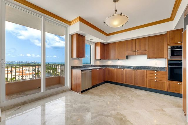 785 Crandon Blvd 1401, Key Biscayne, FL 33149