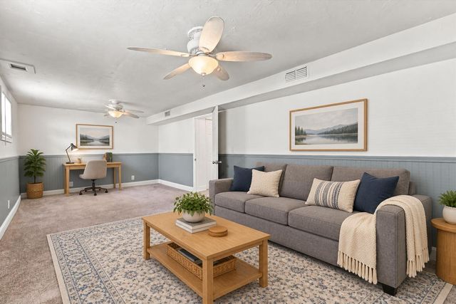 1119 AVENUE O, Carter Lake, IA 51510