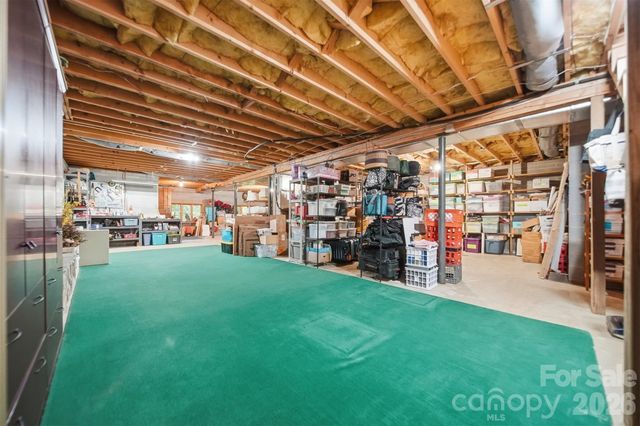 414 Stonecroft Drive SE, Lenoir, NC 28645