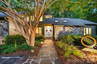 414 Stonecroft Drive SE, Lenoir, NC 28645