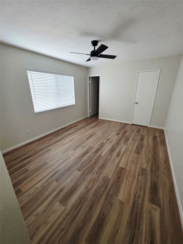 2722 Clover Valley Drive, Garland, TX 75043