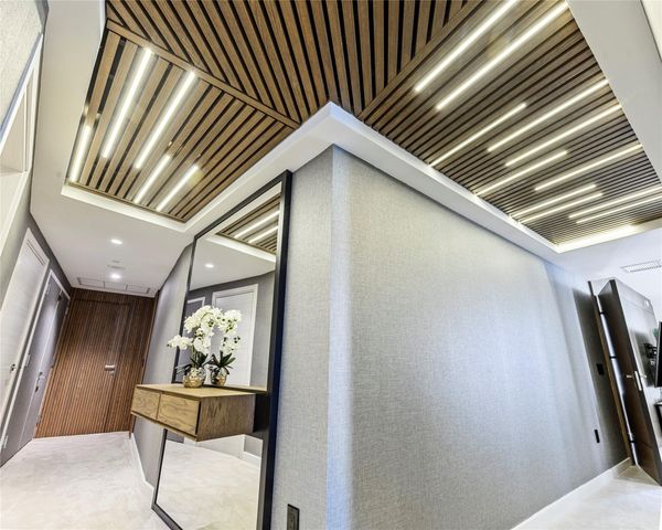 801 S Miami Ave 1201, Miami, FL 33130