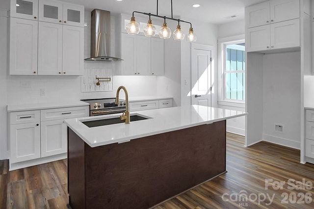 404 JC Dellinger Road, Cherryville, NC 28021