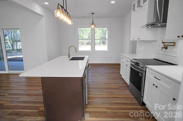 404 JC Dellinger Road, Cherryville, NC 28021