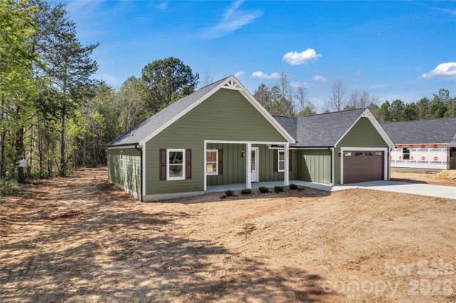 404 JC Dellinger Road, Cherryville, NC 28021