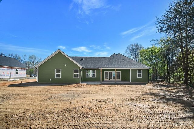 404 JC Dellinger Road, Cherryville, NC 28021