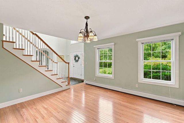 40 Lakewood Drive, Alton, NH 03810