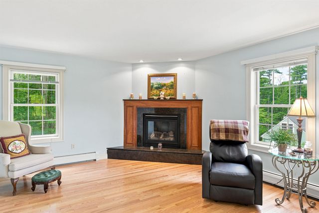 40 Lakewood Drive, Alton, NH 03810