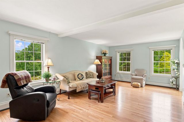 40 Lakewood Drive, Alton, NH 03810