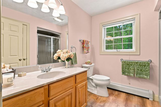 40 Lakewood Drive, Alton, NH 03810