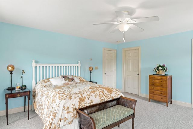 40 Lakewood Drive, Alton, NH 03810