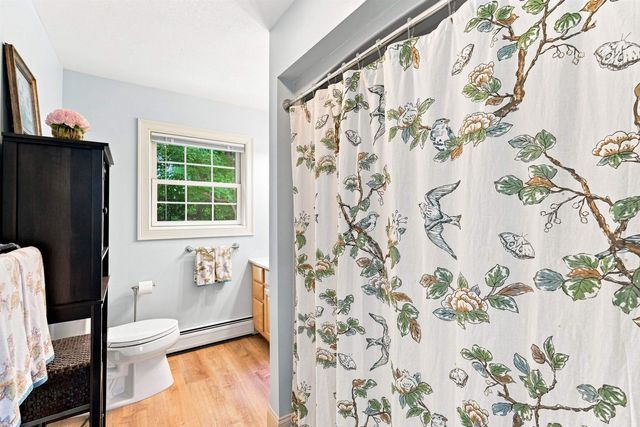 40 Lakewood Drive, Alton, NH 03810