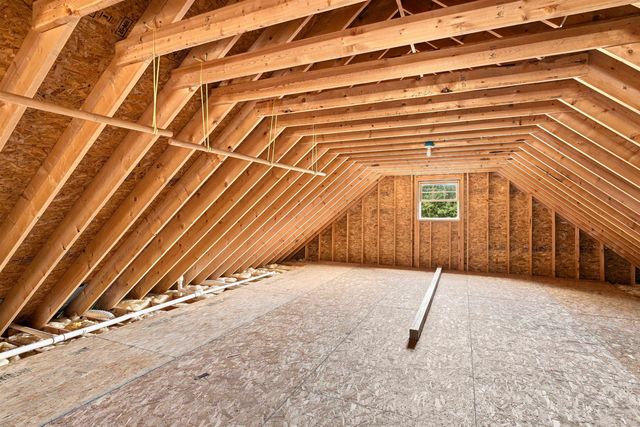 40 Lakewood Drive, Alton, NH 03810
