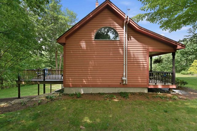 40 Lakewood Drive, Alton, NH 03810