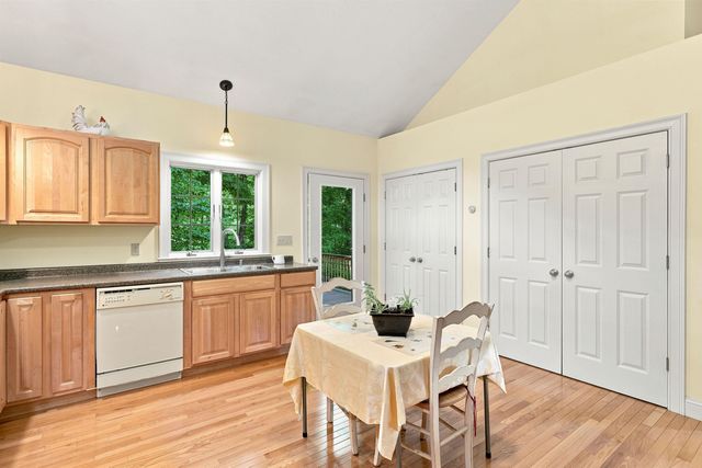 40 Lakewood Drive, Alton, NH 03810