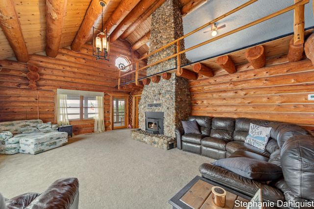 1601 Westwind Court, Laketon Twp, MI 49445