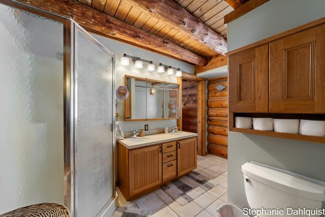 1601 Westwind Court, Laketon Twp, MI 49445