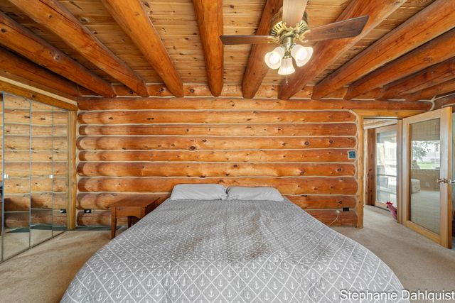 1601 Westwind Court, Laketon Twp, MI 49445